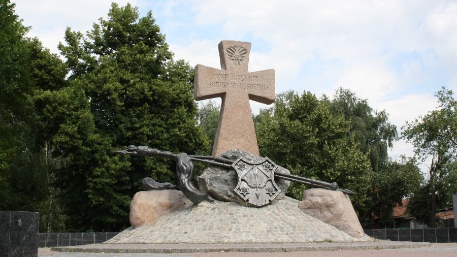 Памятник погибшим казакам