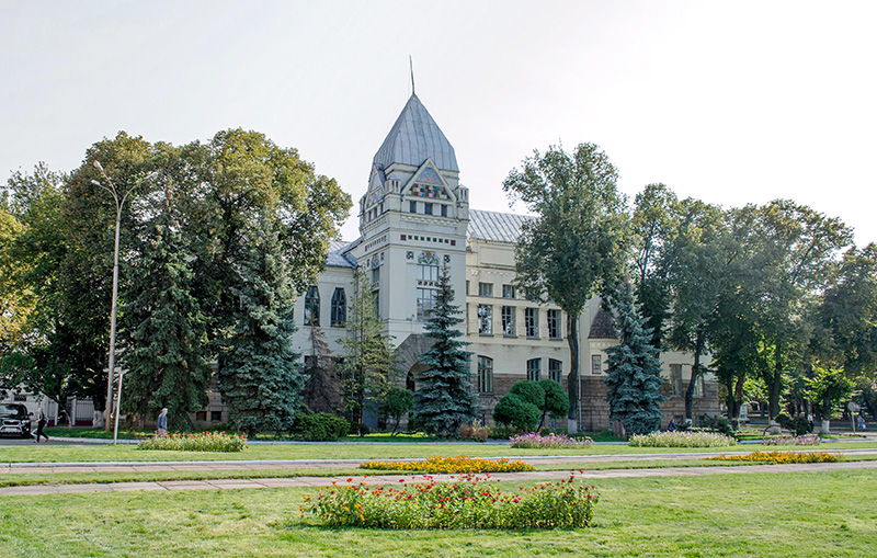 ТОП-5 найкрасивіших будівель у стилі Українського архітектурного модерну